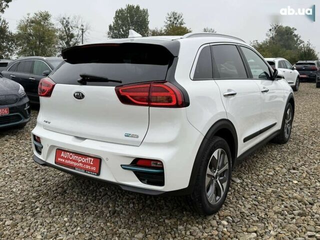 Киа Niro, объемом двигателя 0 л и пробегом 54 тыс. км за 24700 $, фото 23 на Automoto.ua