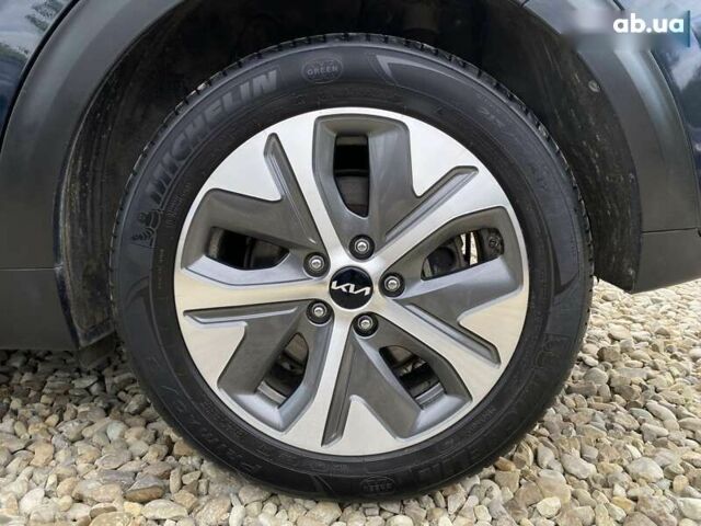 Кіа Niro, об'ємом двигуна 0 л та пробігом 70 тис. км за 23200 $, фото 21 на Automoto.ua
