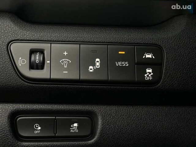 Киа Niro, объемом двигателя 0 л и пробегом 62 тыс. км за 24600 $, фото 9 на Automoto.ua