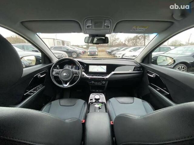Киа Niro, объемом двигателя 0 л и пробегом 73 тыс. км за 19900 $, фото 26 на Automoto.ua