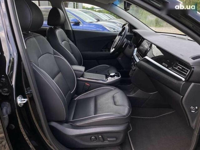 Киа Niro, объемом двигателя 0 л и пробегом 56 тыс. км за 22900 $, фото 4 на Automoto.ua