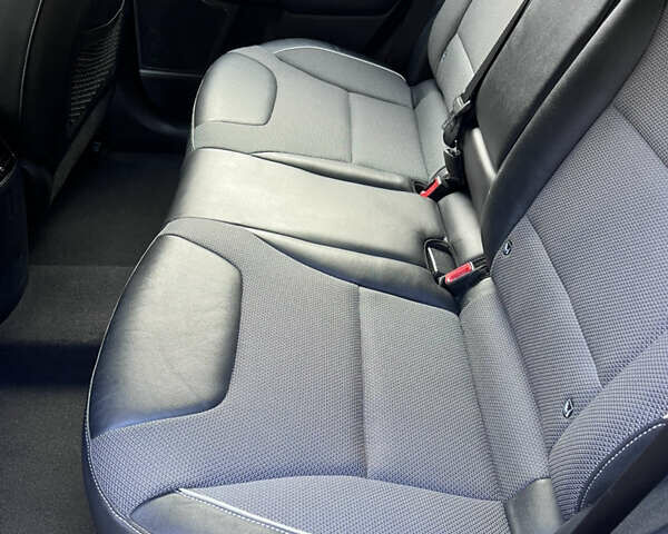 Киа Niro, объемом двигателя 0 л и пробегом 89 тыс. км за 18500 $, фото 39 на Automoto.ua