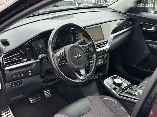 Киа Niro, объемом двигателя 0 л и пробегом 88 тыс. км за 21800 $, фото 9 на Automoto.ua