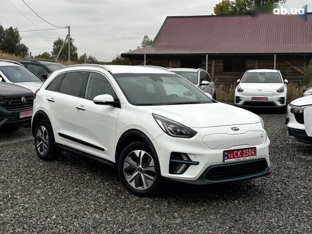 Киа Niro, объемом двигателя 0 л и пробегом 75 тыс. км за 21650 $, фото 5 на Automoto.ua