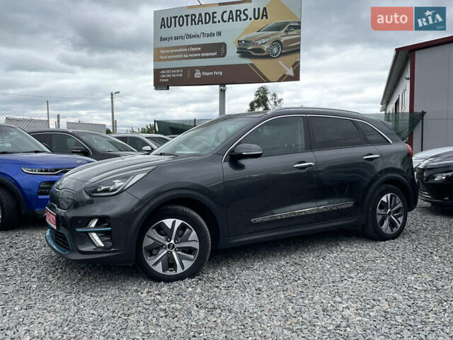 Киа Niro, объемом двигателя 0 л и пробегом 105 тыс. км за 20350 $, фото 2 на Automoto.ua