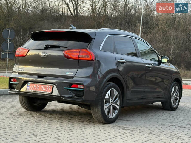 Кіа Niro, об'ємом двигуна 0 л та пробігом 84 тис. км за 19200 $, фото 5 на Automoto.ua