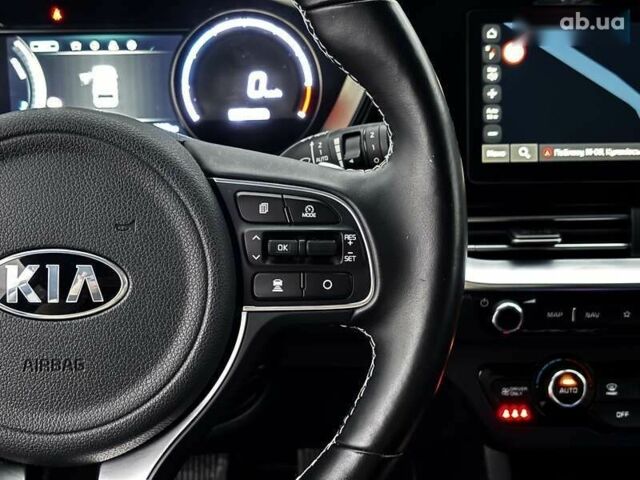 Киа Niro, объемом двигателя 0 л и пробегом 104 тыс. км за 20800 $, фото 18 на Automoto.ua