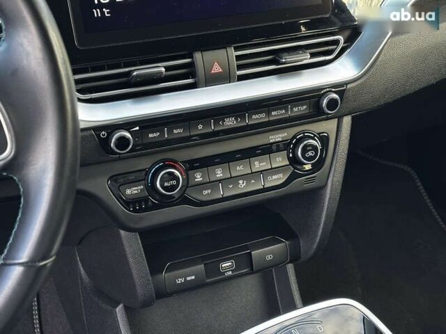 Киа Niro, объемом двигателя 0 л и пробегом 50 тыс. км за 21000 $, фото 22 на Automoto.ua