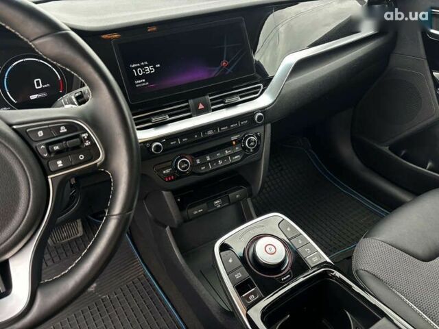 Киа Niro, объемом двигателя 0 л и пробегом 60 тыс. км за 21999 $, фото 22 на Automoto.ua