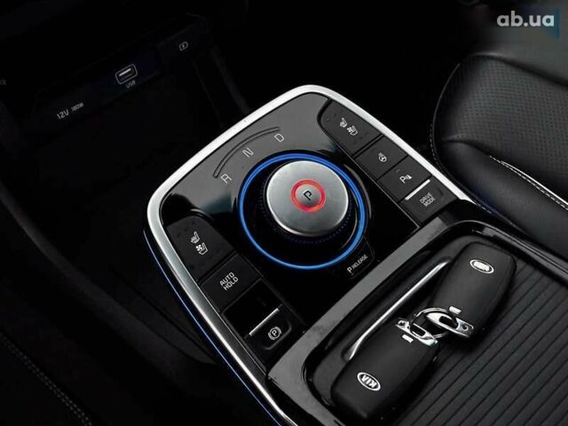 Киа Niro, объемом двигателя 0 л и пробегом 104 тыс. км за 20800 $, фото 22 на Automoto.ua