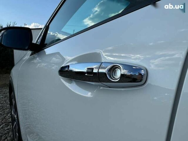 Кіа Niro, об'ємом двигуна 0 л та пробігом 59 тис. км за 23800 $, фото 7 на Automoto.ua