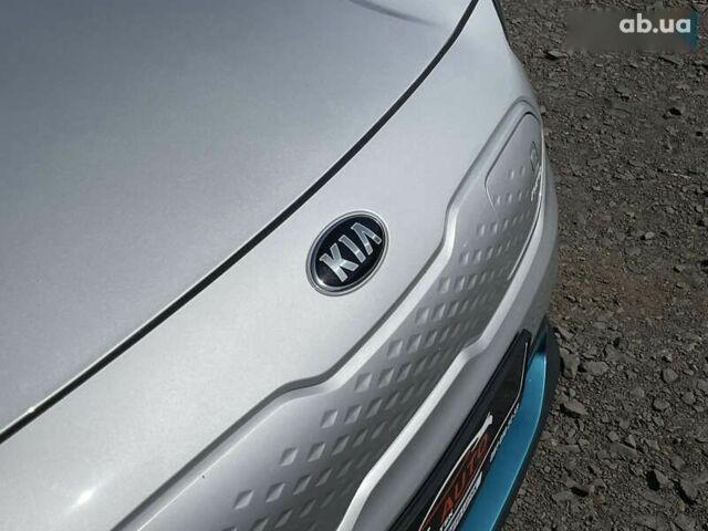 Киа Niro, объемом двигателя 0 л и пробегом 51 тыс. км за 20214 $, фото 13 на Automoto.ua