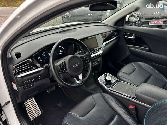 Киа Niro, объемом двигателя 0 л и пробегом 55 тыс. км за 24999 $, фото 8 на Automoto.ua