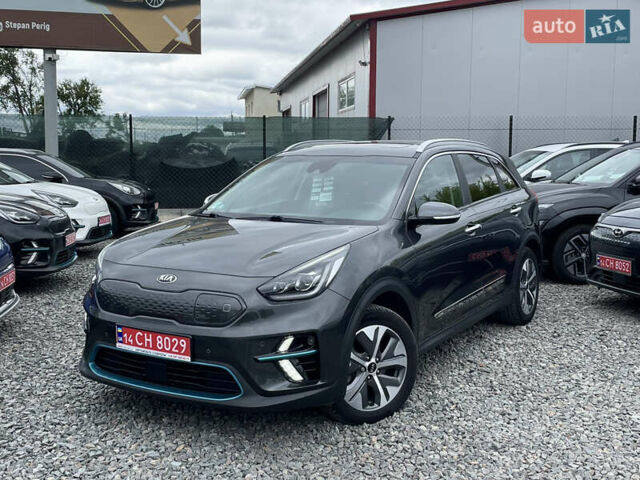 Киа Niro, объемом двигателя 0 л и пробегом 105 тыс. км за 20350 $, фото 4 на Automoto.ua