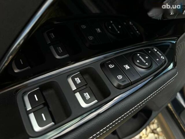 Киа Niro, объемом двигателя 0 л и пробегом 57 тыс. км за 23700 $, фото 9 на Automoto.ua