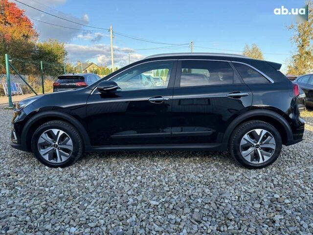 Киа Niro, объемом двигателя 0 л и пробегом 88 тыс. км за 23900 $, фото 17 на Automoto.ua