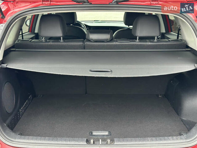 Киа Niro, объемом двигателя 0 л и пробегом 167 тыс. км за 19500 $, фото 13 на Automoto.ua
