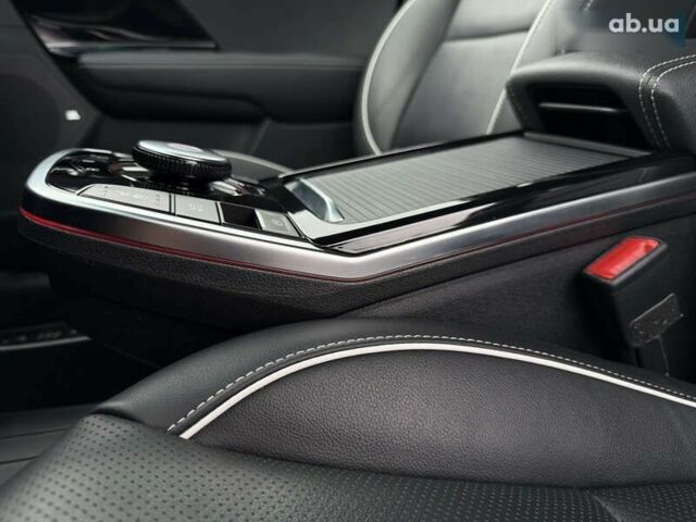 Киа Niro, объемом двигателя 0 л и пробегом 54 тыс. км за 24700 $, фото 7 на Automoto.ua