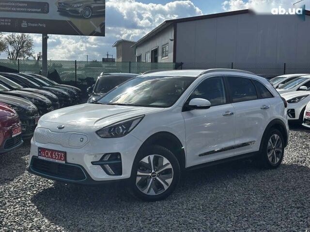 Киа Niro, объемом двигателя 0 л и пробегом 53 тыс. км за 19999 $, фото 5 на Automoto.ua