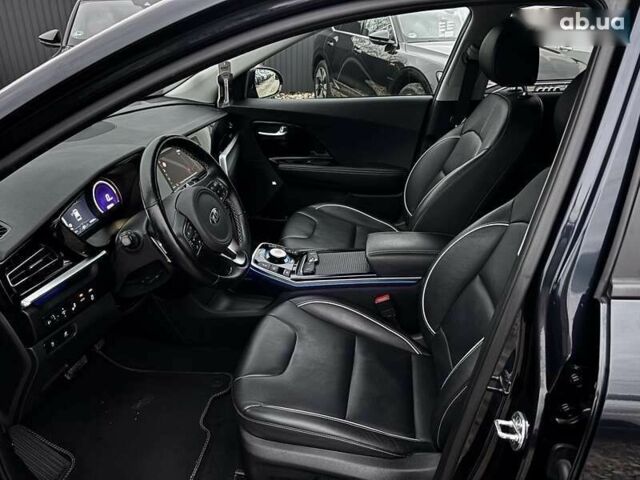 Киа Niro, объемом двигателя 0 л и пробегом 104 тыс. км за 20800 $, фото 15 на Automoto.ua