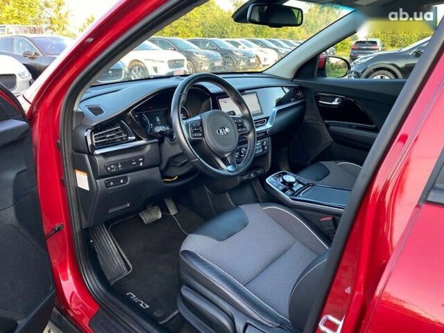 Киа Niro, объемом двигателя 0 л и пробегом 111 тыс. км за 20300 $, фото 29 на Automoto.ua