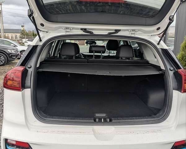 Киа Niro, объемом двигателя 0 л и пробегом 50 тыс. км за 17300 $, фото 26 на Automoto.ua