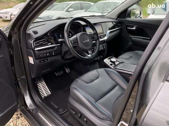Киа Niro, объемом двигателя 0 л и пробегом 86 тыс. км за 22500 $, фото 2 на Automoto.ua