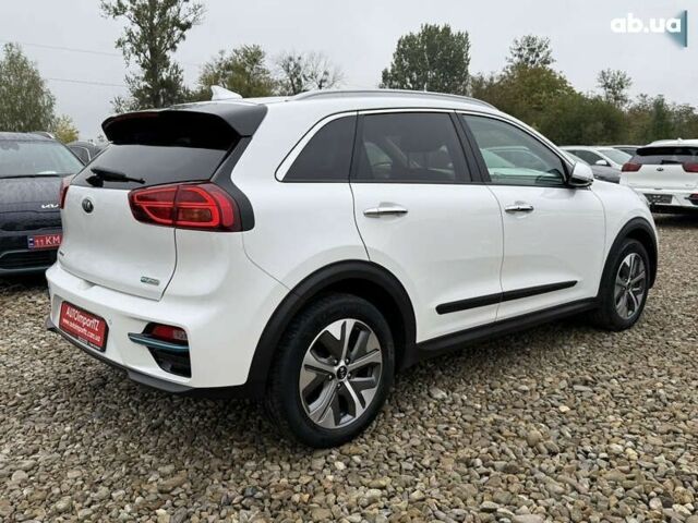Киа Niro, объемом двигателя 0 л и пробегом 54 тыс. км за 24700 $, фото 24 на Automoto.ua
