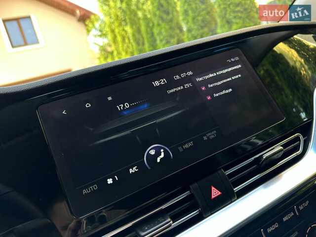 Киа Niro, объемом двигателя 0 л и пробегом 55 тыс. км за 17999 $, фото 87 на Automoto.ua