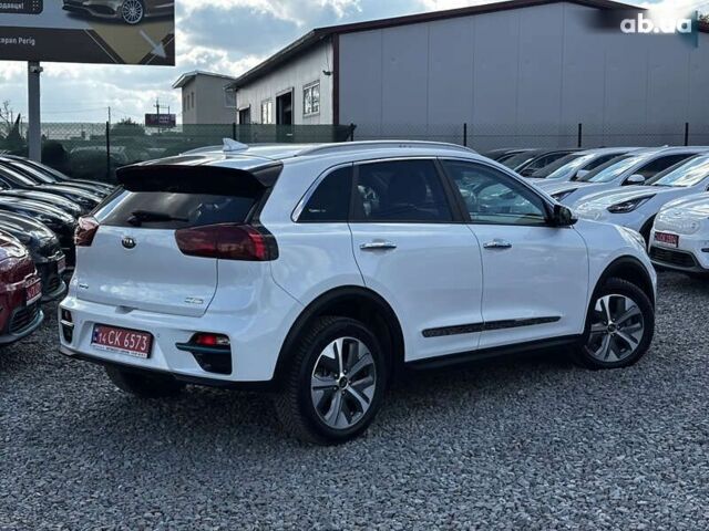 Киа Niro, объемом двигателя 0 л и пробегом 53 тыс. км за 19999 $, фото 12 на Automoto.ua