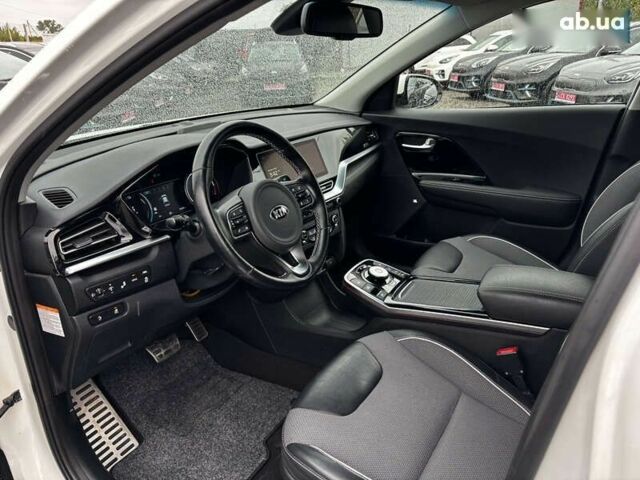 Киа Niro, объемом двигателя 0 л и пробегом 75 тыс. км за 21650 $, фото 15 на Automoto.ua