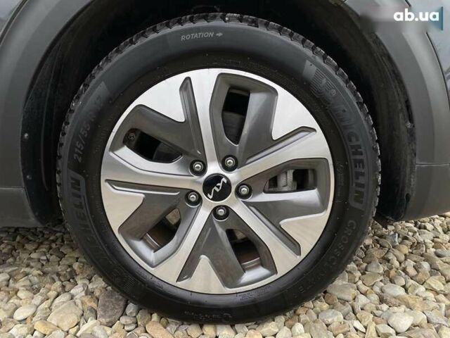 Кіа Niro, об'ємом двигуна 0 л та пробігом 86 тис. км за 23400 $, фото 29 на Automoto.ua