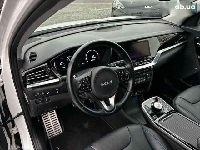 Киа Niro, объемом двигателя 0 л и пробегом 55 тыс. км за 24999 $, фото 14 на Automoto.ua