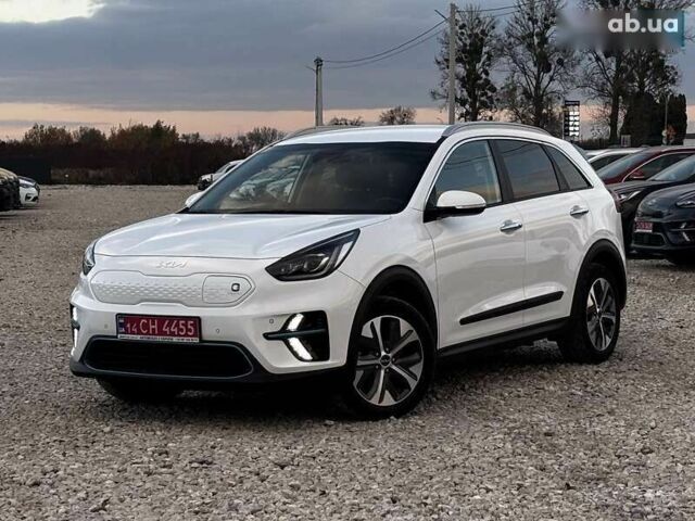 Киа Niro, объемом двигателя 0 л и пробегом 72 тыс. км за 23600 $, фото 2 на Automoto.ua