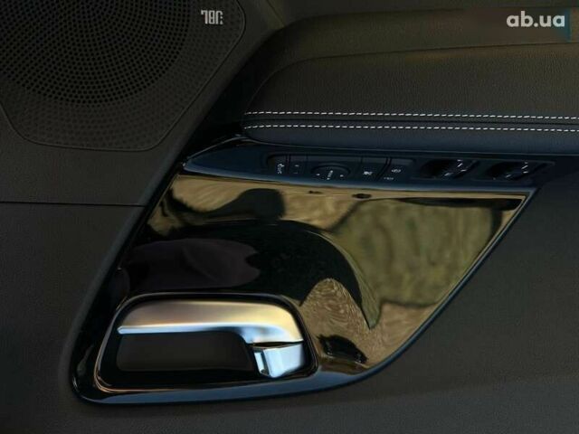 Киа Niro, объемом двигателя 0 л и пробегом 37 тыс. км за 23600 $, фото 2 на Automoto.ua