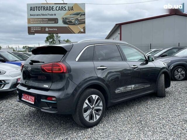 Киа Niro, объемом двигателя 0 л и пробегом 105 тыс. км за 20350 $, фото 20 на Automoto.ua