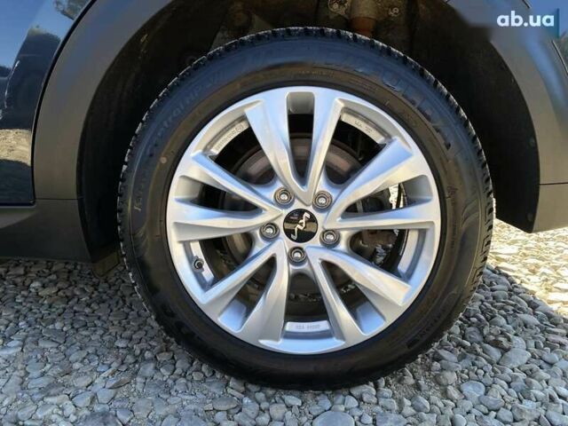 Киа Niro, объемом двигателя 0 л и пробегом 105 тыс. км за 22500 $, фото 20 на Automoto.ua