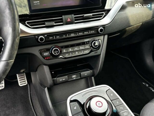 Киа Niro, объемом двигателя 0 л и пробегом 46 тыс. км за 23050 $, фото 28 на Automoto.ua