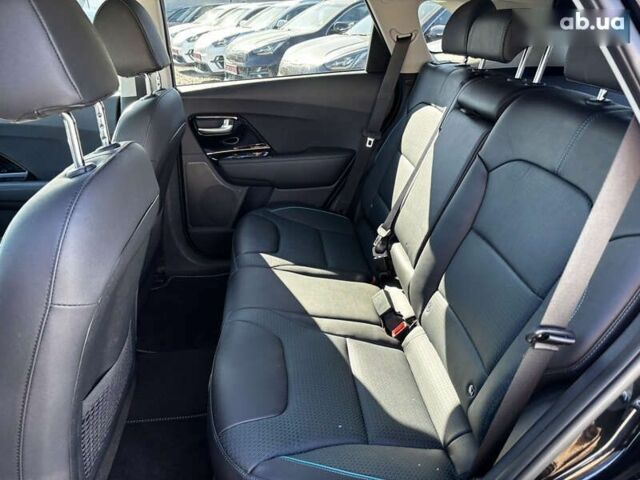 Киа Niro, объемом двигателя 0 л и пробегом 59 тыс. км за 23900 $, фото 25 на Automoto.ua