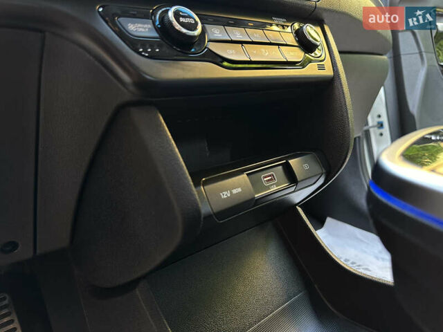 Киа Niro, объемом двигателя 0 л и пробегом 55 тыс. км за 17999 $, фото 66 на Automoto.ua