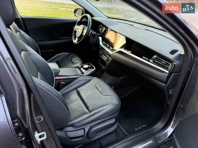 Кіа Niro, об'ємом двигуна 0 л та пробігом 84 тис. км за 19200 $, фото 26 на Automoto.ua