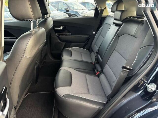 Киа Niro, объемом двигателя 0 л и пробегом 112 тыс. км за 18800 $, фото 14 на Automoto.ua
