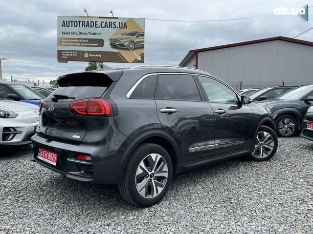 Киа Niro, объемом двигателя 0 л и пробегом 105 тыс. км за 20350 $, фото 10 на Automoto.ua