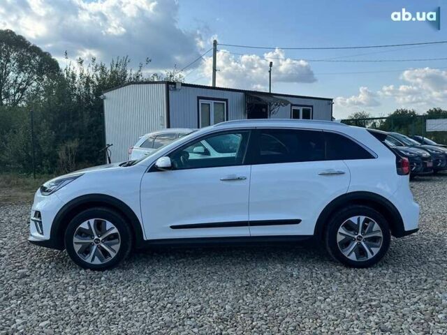 Кіа Niro, об'ємом двигуна 0 л та пробігом 59 тис. км за 23800 $, фото 11 на Automoto.ua