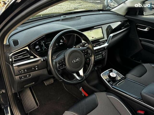 Киа Niro, объемом двигателя 0 л и пробегом 112 тыс. км за 18800 $, фото 28 на Automoto.ua