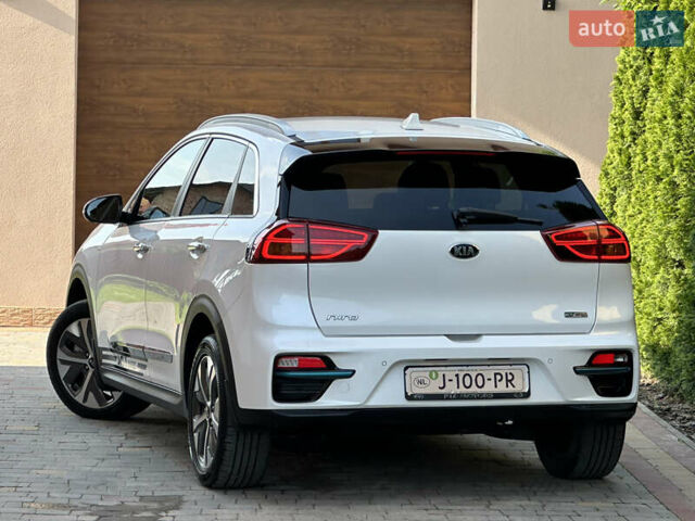 Киа Niro, объемом двигателя 0 л и пробегом 55 тыс. км за 17999 $, фото 27 на Automoto.ua
