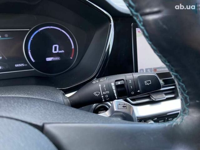 Киа Niro, объемом двигателя 0 л и пробегом 66 тыс. км за 23200 $, фото 26 на Automoto.ua