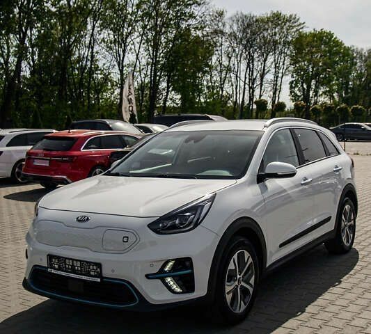 Киа Niro, объемом двигателя 0 л и пробегом 34 тыс. км за 23355 $, фото 17 на Automoto.ua