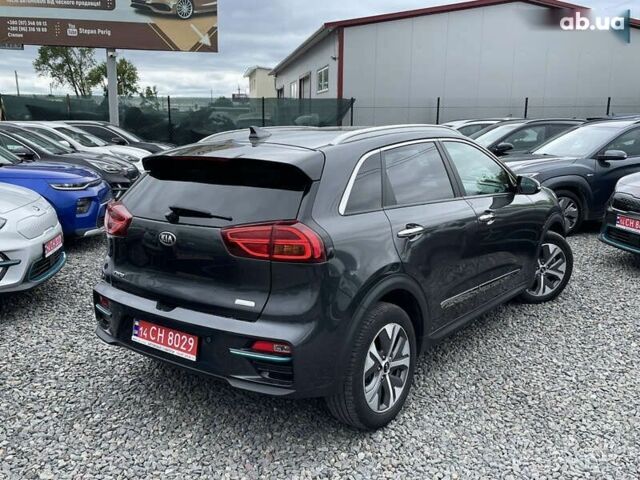 Киа Niro, объемом двигателя 0 л и пробегом 105 тыс. км за 20350 $, фото 18 на Automoto.ua