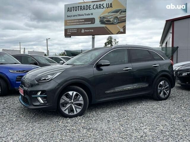 Киа Niro, объемом двигателя 0 л и пробегом 105 тыс. км за 20350 $, фото 2 на Automoto.ua